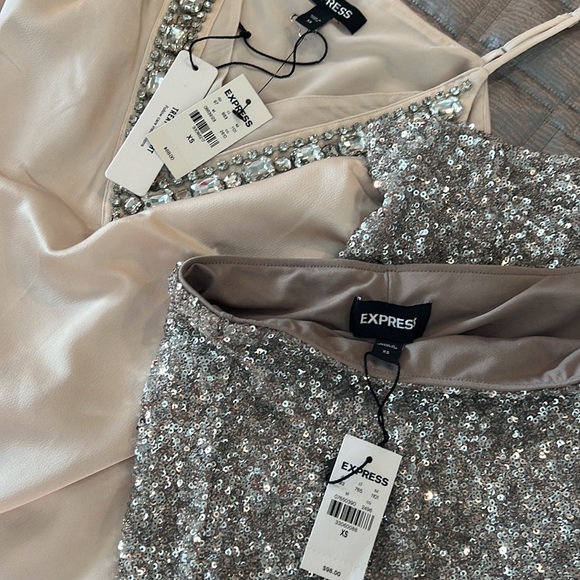 Express top and sequin skirt XS SET - Picture 3 of 3